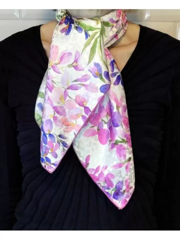 Shop Mon Foulard en Soie Foulard Carre en soie luxe femme CBF2944